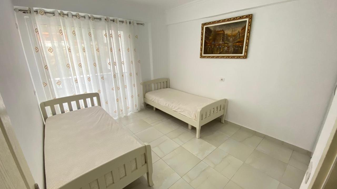 Adriatik Apartment Дуррес Экстерьер фото
