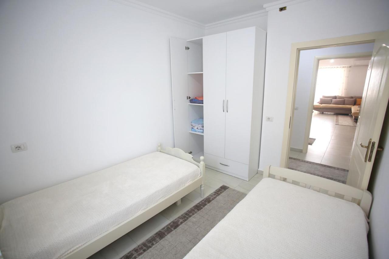 Adriatik Apartment Дуррес Экстерьер фото