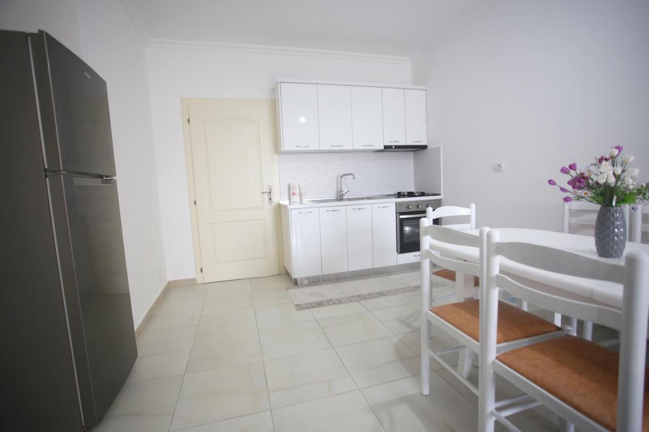 Adriatik Apartment Дуррес Экстерьер фото